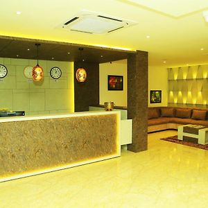 Hotel Kek Grand Park